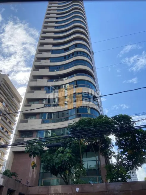 Foto 1 de Apartamento com 4 Quartos à venda, 300m² em Espinheiro, Recife