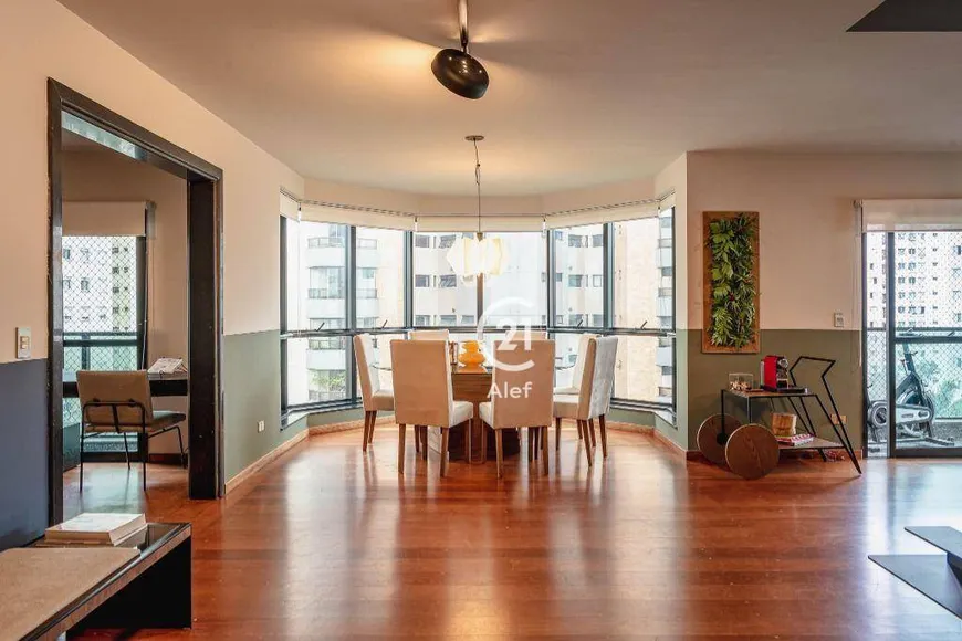 Foto 1 de Apartamento com 4 Quartos à venda, 208m² em Perdizes, São Paulo