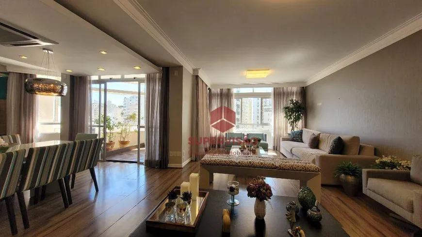 Foto 1 de Apartamento com 4 Quartos à venda, 226m² em Centro, Florianópolis