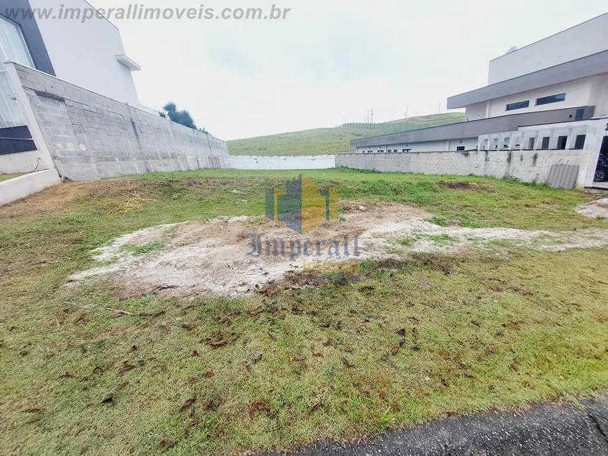 Foto 1 de Lote/Terreno à venda, 900m² em Urbanova, São José dos Campos