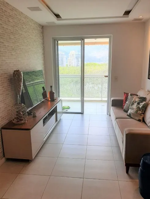 Foto 1 de Apartamento com 2 Quartos à venda, 70m² em Barra da Tijuca, Rio de Janeiro