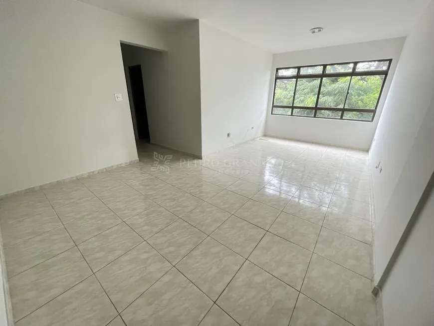 Foto 1 de Apartamento com 3 Quartos à venda, 84m² em Vila Marumby, Maringá