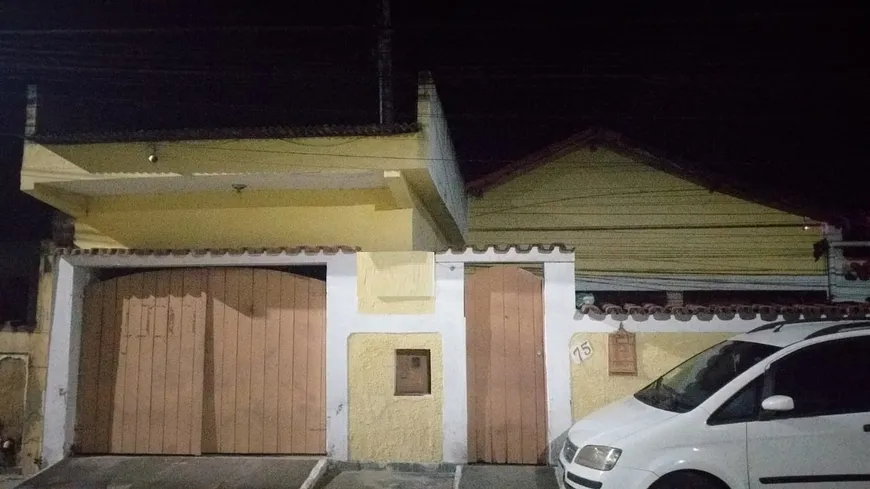 Foto 1 de Casa com 3 Quartos à venda, 140m² em Bacaxa Bacaxa, Saquarema