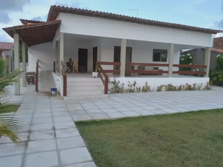 Foto 1 de Casa com 5 Quartos à venda, 250m² em Enseada de Serrambi, Ipojuca