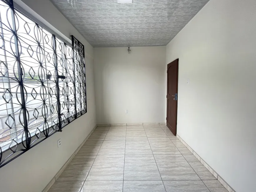 Foto 1 de Sala Comercial com 3 Quartos para alugar, 30m² em Cidade Nova, Ananindeua