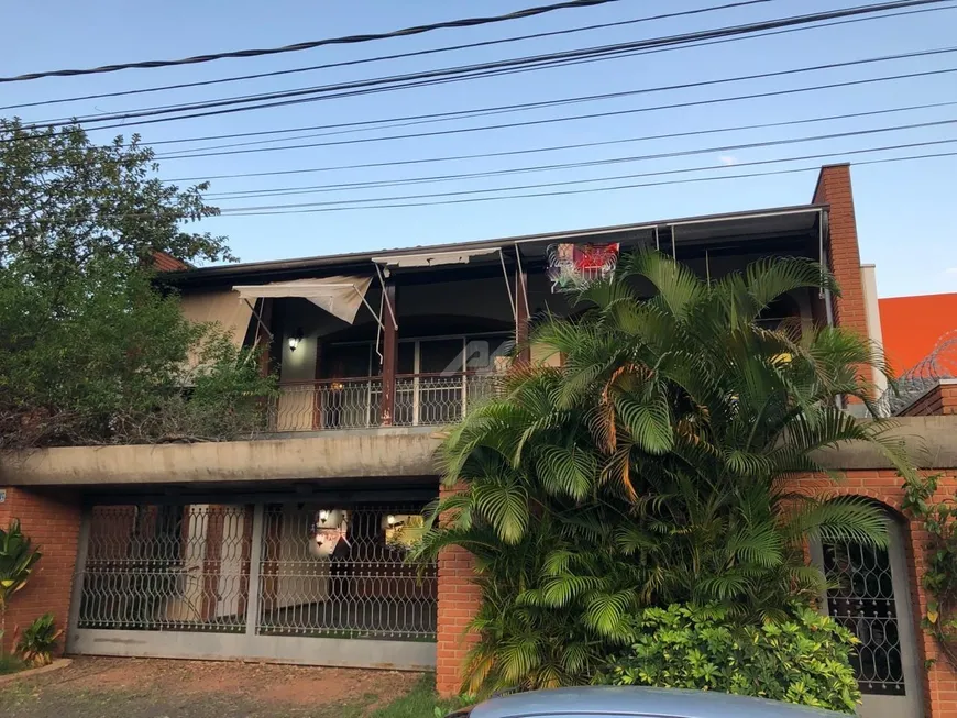 Foto 1 de Sobrado com 3 Quartos à venda, 357m² em Nova Campinas, Campinas