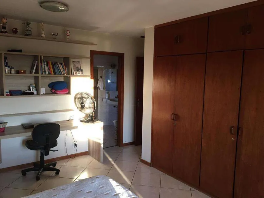 Foto 1 de Casa com 4 Quartos à venda, 390m² em Park Way , Brasília