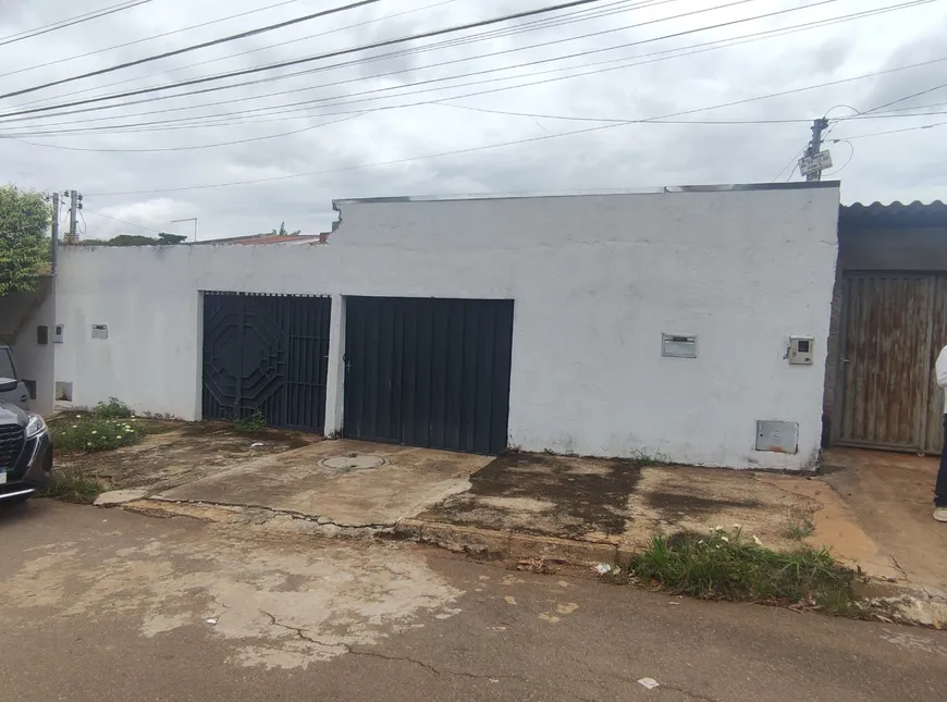 Foto 1 de Casa com 2 Quartos à venda, 160m² em Jardim Mariliza, Goiânia