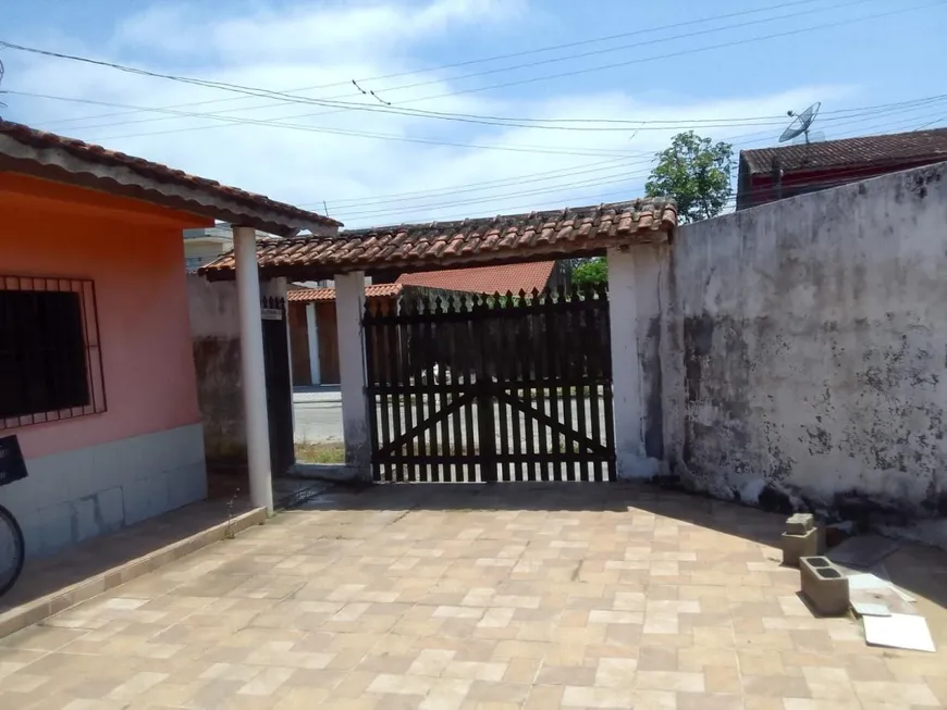 Foto 1 de Casa com 2 Quartos à venda, 109m² em Jardim Marilú, Itanhaém