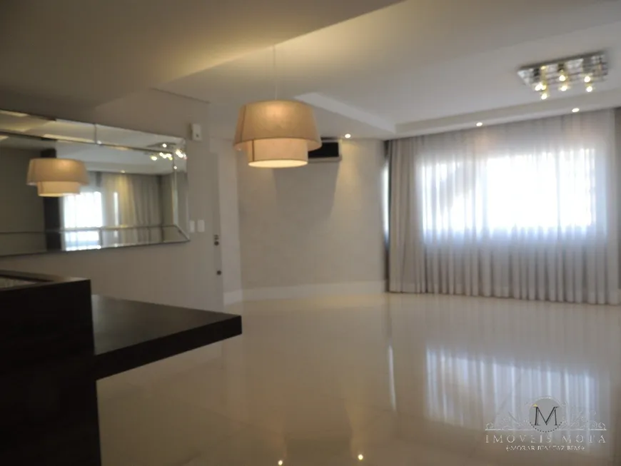 Foto 1 de Apartamento com 4 Quartos à venda, 130m² em Centro, Florianópolis