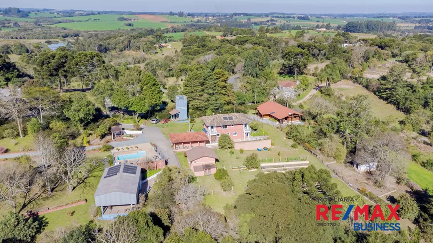 Foto 1 de Fazenda/Sítio com 7 Quartos à venda, 600m² em Rodeio Santo Antônio, Balsa Nova