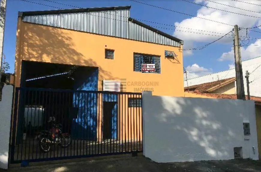 Foto 1 de Galpão/Depósito/Armazém à venda, 200m² em Vila Galvão, Caçapava