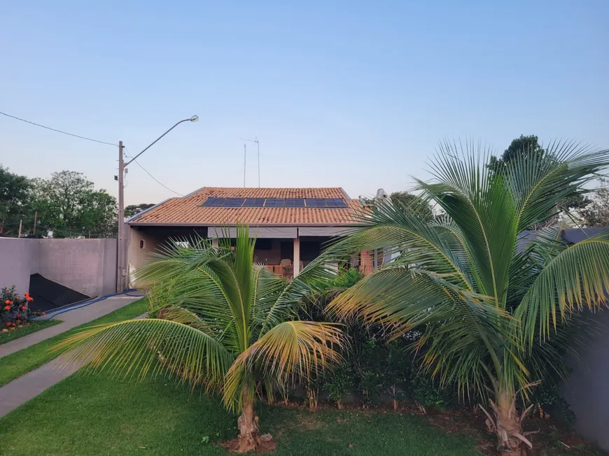 Foto 1 de Fazenda/Sítio com 3 Quartos à venda, 180m² em Zona Rural, Nhandeara