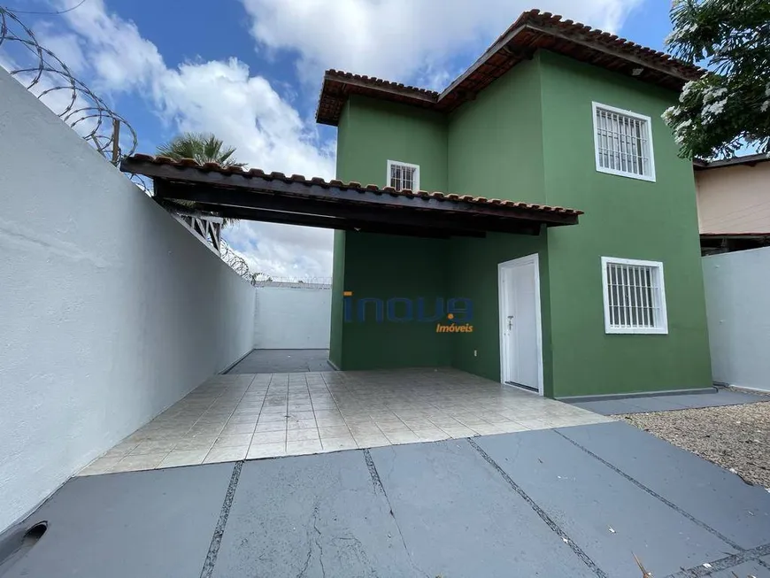 Foto 1 de Casa com 2 Quartos à venda, 100m² em Cidade dos Funcionários, Fortaleza