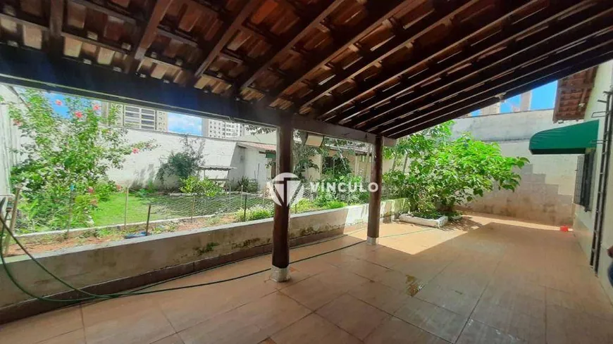 Foto 1 de Casa com 4 Quartos à venda, 302m² em Santa Maria, Uberaba