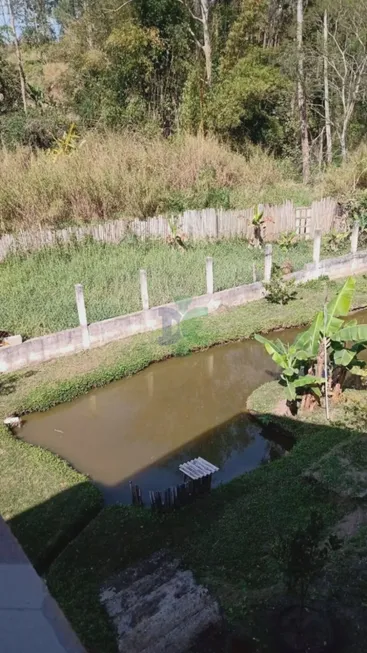 Foto 1 de Fazenda/Sítio com 2 Quartos à venda, 240m² em Veraneio Ijal, Jacareí