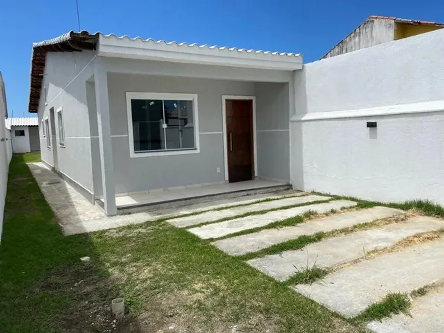 Foto 1 de Casa com 2 Quartos à venda, 75m² em Jardim Atlântico Central, Maricá
