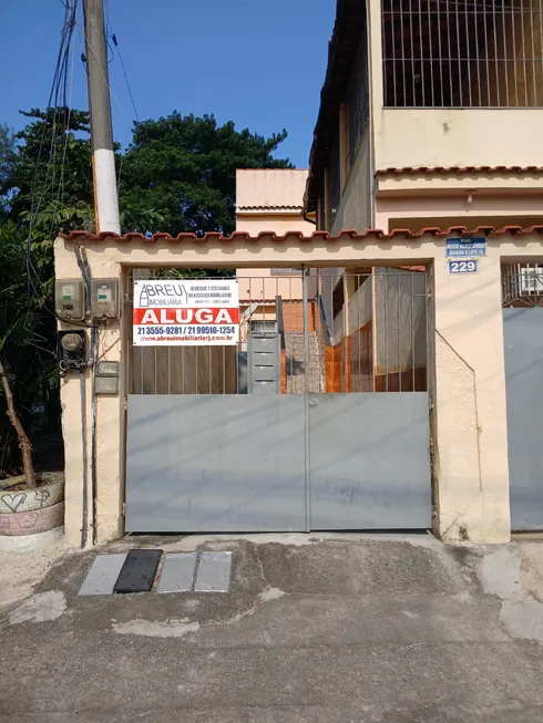 Foto 1 de Casa com 1 Quarto para alugar, 50m² em Realengo, Rio de Janeiro