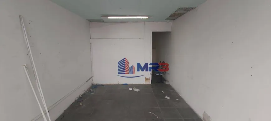 Foto 1 de Sala Comercial para venda ou aluguel, 49m² em Tanque, Rio de Janeiro