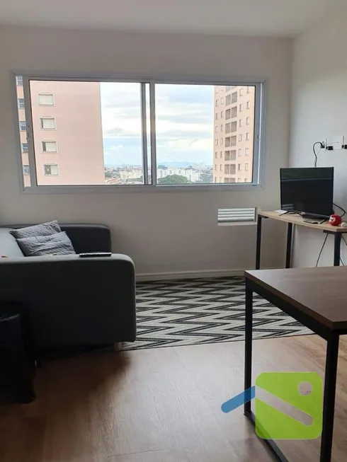 Foto 1 de Apartamento com 2 Quartos para alugar, 38m² em Vila Butantã, São Paulo