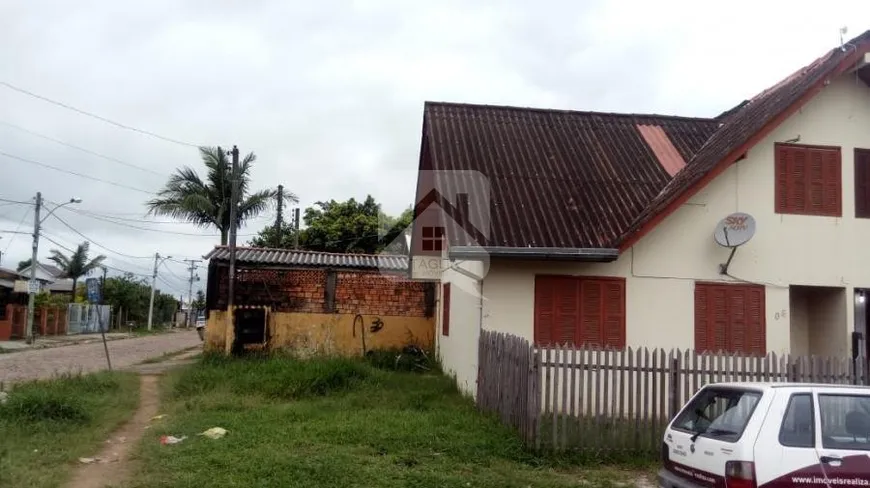 Foto 1 de Casa com 2 Quartos à venda, 45m² em Fiuza, Viamão