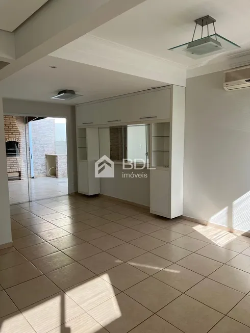 Foto 1 de Casa de Condomínio com 3 Quartos para venda ou aluguel, 98m² em Mansões Santo Antônio, Campinas