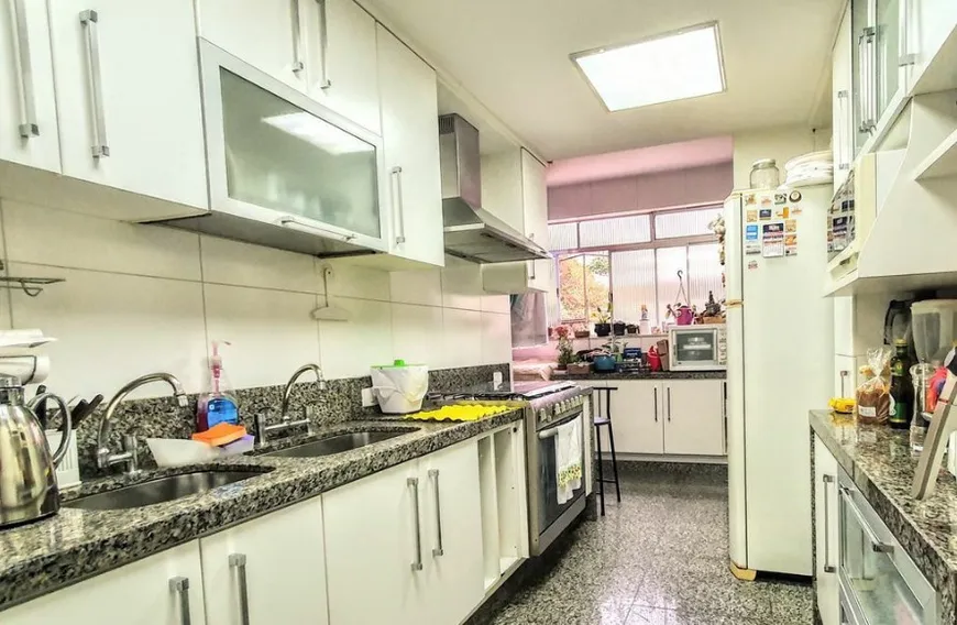 Foto 1 de Apartamento com 4 Quartos à venda, 150m² em Gutierrez, Belo Horizonte