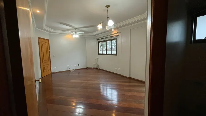 Foto 1 de Imóvel Comercial com 3 Quartos à venda, 976m² em Jardim, Santo André