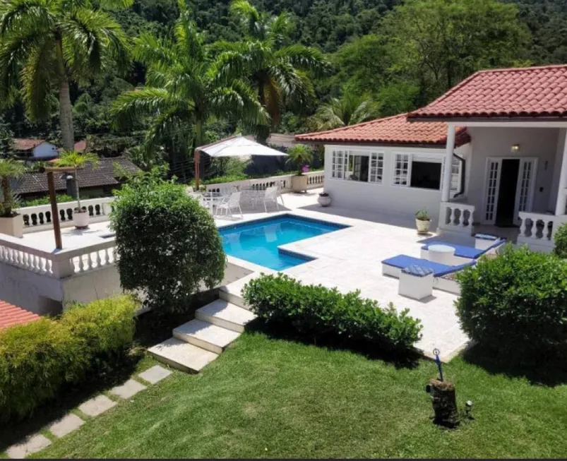 Foto 1 de Casa de Condomínio com 5 Quartos à venda, 1250m² em Portogalo, Angra dos Reis