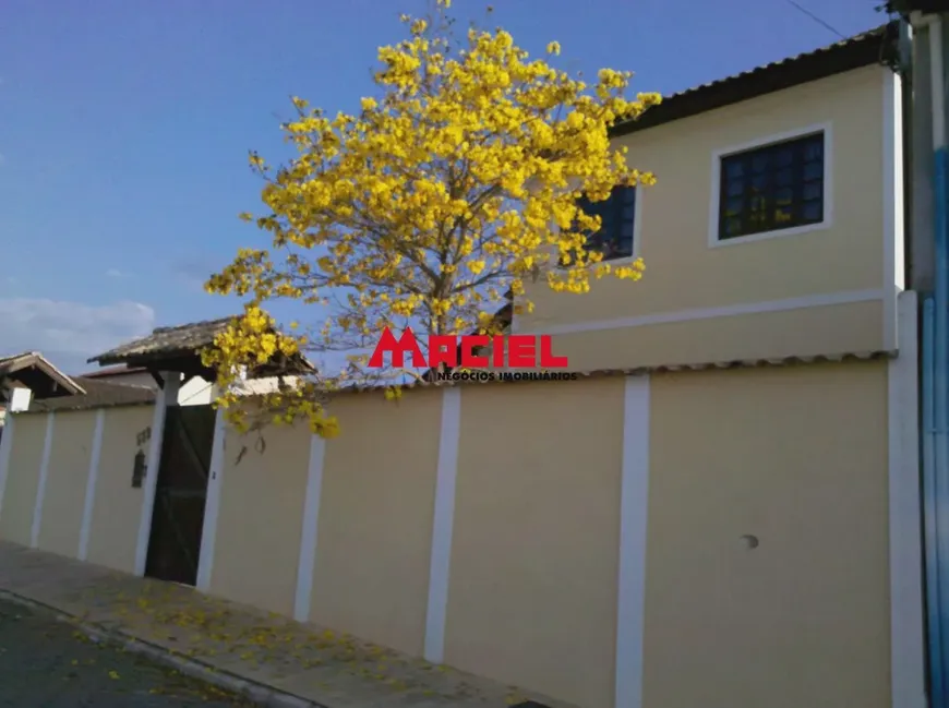 Foto 1 de Casa com 3 Quartos à venda, 290m² em Centro, São Sebastião do Rio Verde