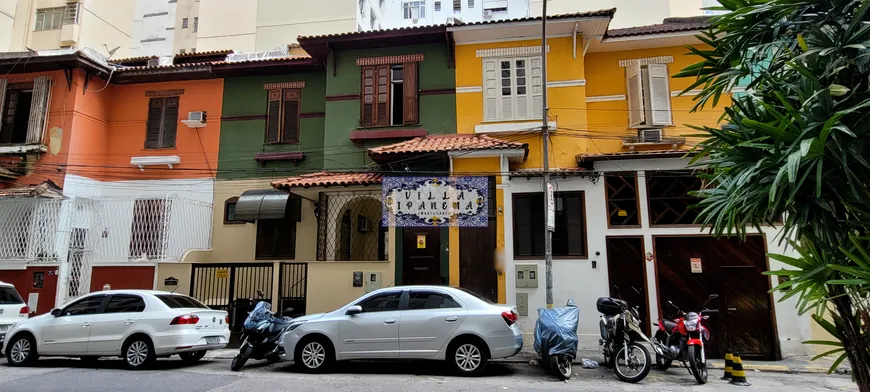 Foto 1 de Casa com 2 Quartos à venda, 102m² em Copacabana, Rio de Janeiro