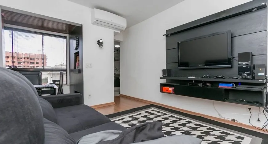 Foto 1 de Apartamento com 1 Quarto à venda, 47m² em Cristo Redentor, Porto Alegre