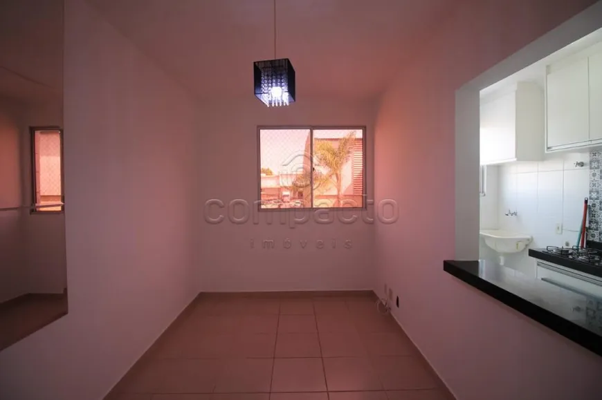 Foto 1 de Apartamento com 2 Quartos à venda, 48m² em Jardim Yolanda, São José do Rio Preto