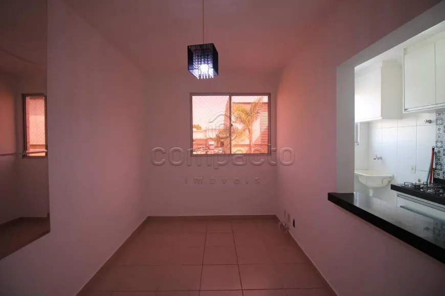 Foto 1 de Apartamento com 2 Quartos para alugar, 48m² em Jardim Yolanda, São José do Rio Preto