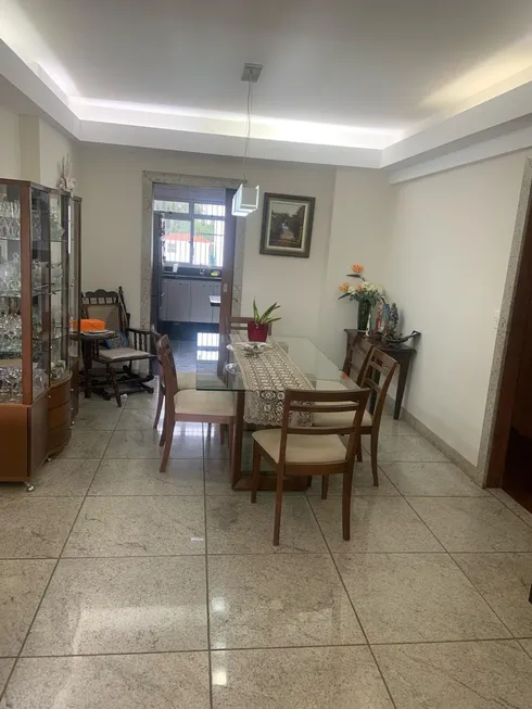 Foto 1 de Apartamento com 4 Quartos à venda, 203m² em Santa Efigênia, Belo Horizonte