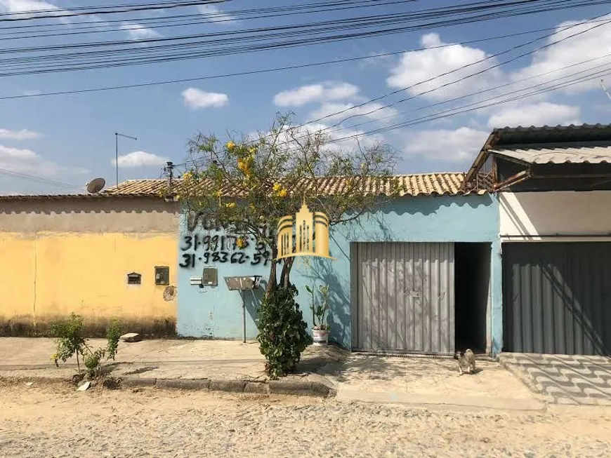 Foto 1 de Casa com 2 Quartos à venda, 150m² em Dumaville, Esmeraldas