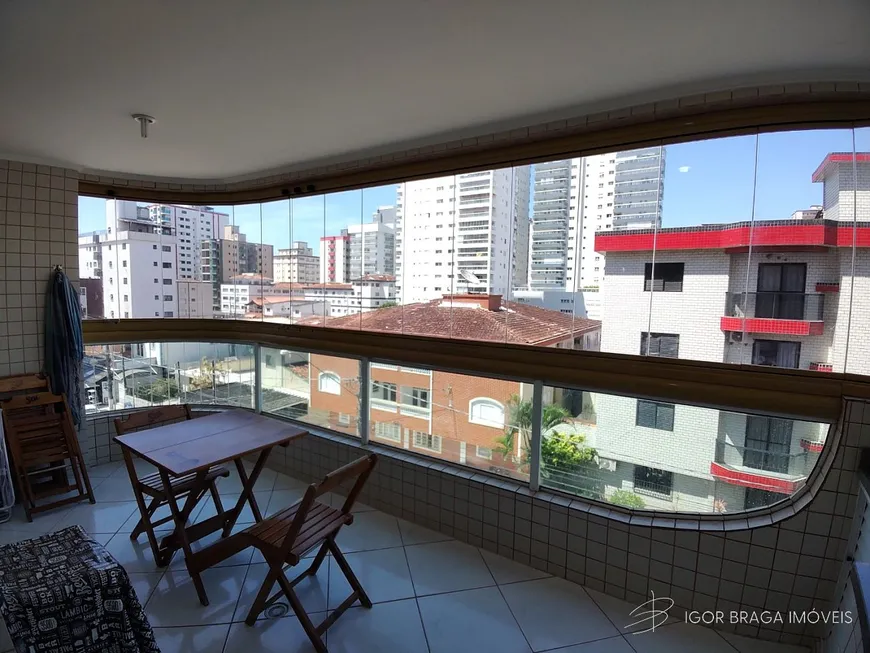 Foto 1 de Apartamento com 3 Quartos à venda, 117m² em Vila Tupi, Praia Grande