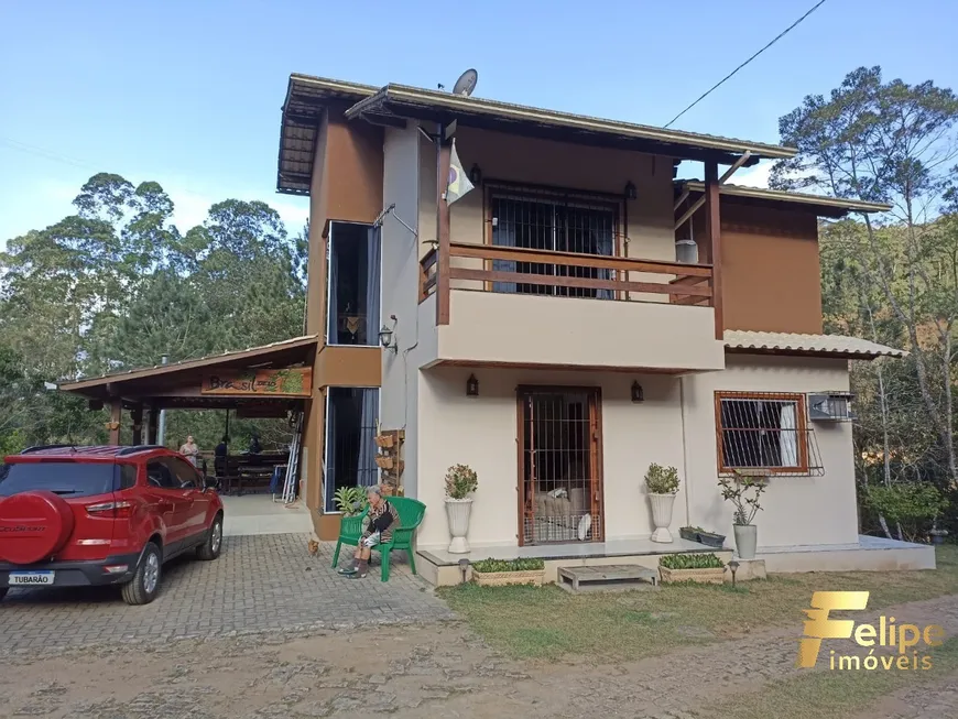 Foto 1 de Casa com 4 Quartos à venda, 270m² em Domingos Martins, Domingos Martins