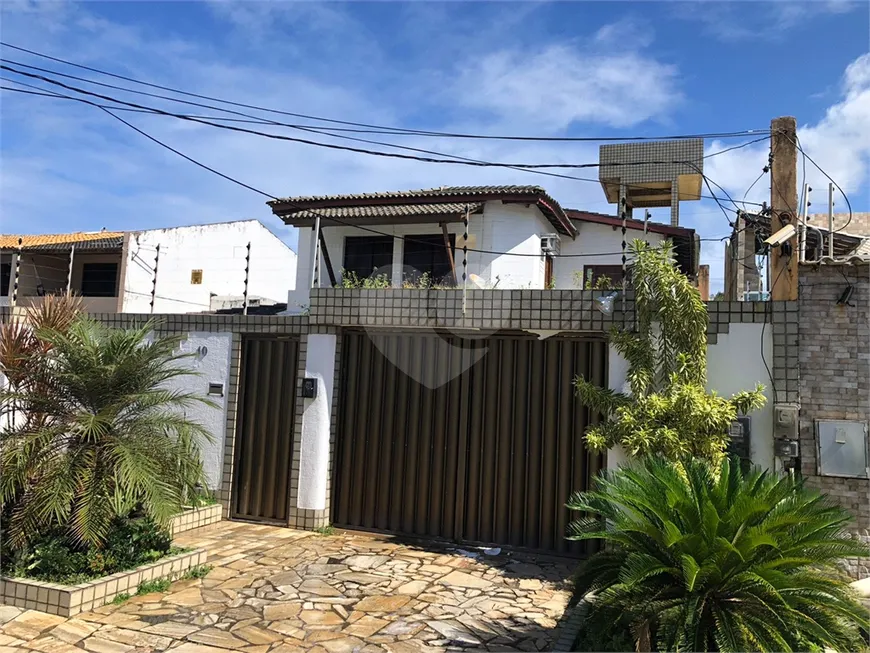 Foto 1 de Casa com 4 Quartos à venda, 420m² em Stella Maris, Salvador