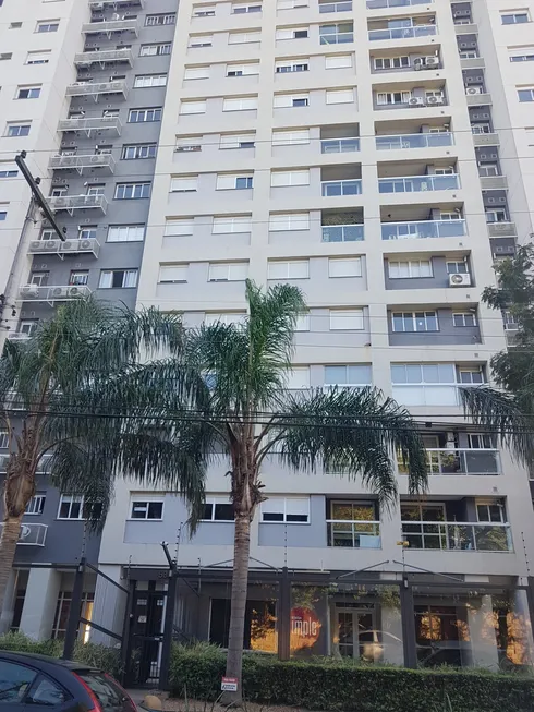 Foto 1 de Apartamento com 3 Quartos à venda, 62m² em Higienópolis, Porto Alegre