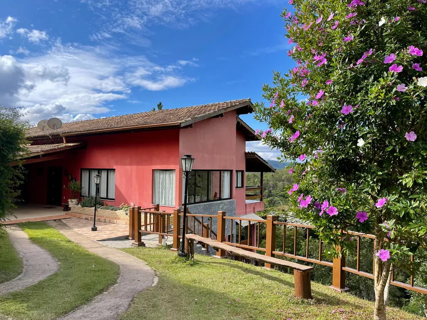 Foto 1 de Fazenda/Sítio com 4 Quartos à venda, 390m² em Arace, Domingos Martins