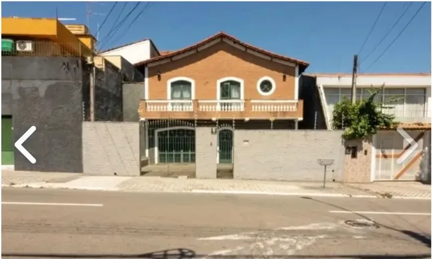 Foto 1 de Casa com 4 Quartos para venda ou aluguel, 214m² em Jardim Bela Vista, São José dos Campos