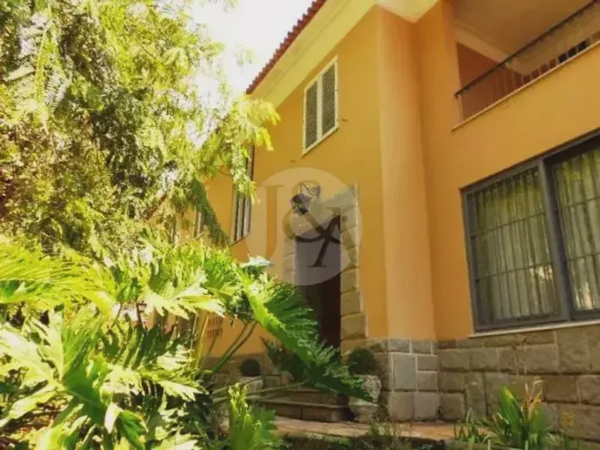 Foto 1 de Casa com 4 Quartos à venda, 650m² em Cosme Velho, Rio de Janeiro