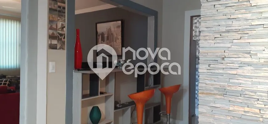 Foto 1 de Apartamento com 2 Quartos à venda, 75m² em Madureira, Rio de Janeiro