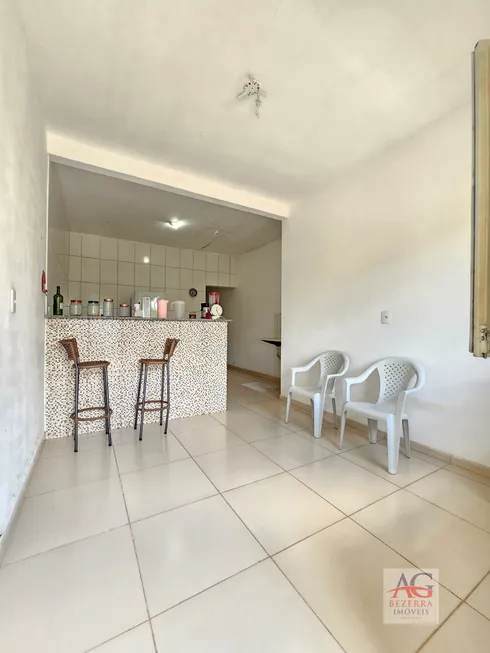 Foto 1 de Casa com 2 Quartos à venda, 70m² em Centro, Crato