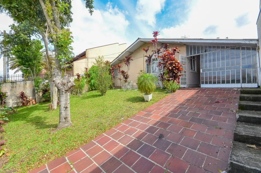 Foto 1 de Casa com 3 Quartos à venda, 142m² em Bacacheri, Curitiba