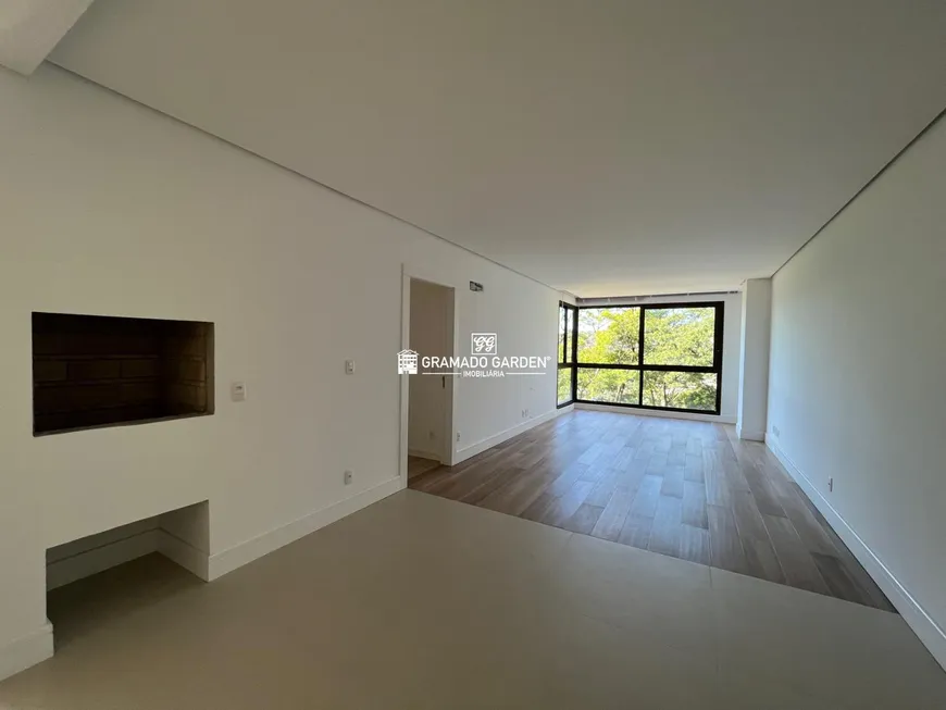 Foto 1 de Apartamento com 3 Quartos à venda, 104m² em Bavária, Gramado