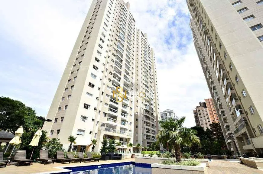 Foto 1 de Apartamento com 3 Quartos à venda, 78m² em Portão, Curitiba