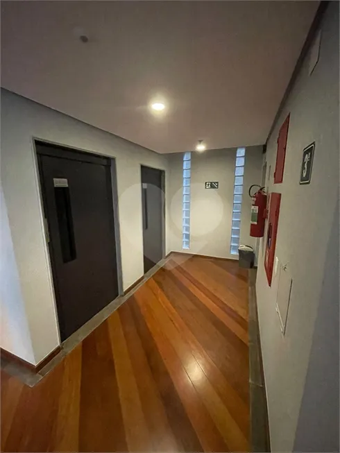 Foto 1 de Sala Comercial para alugar, 64m² em Cidade Baixa, Porto Alegre