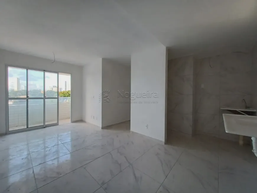 Foto 1 de Apartamento com 2 Quartos à venda, 50m² em Zumbi, Recife